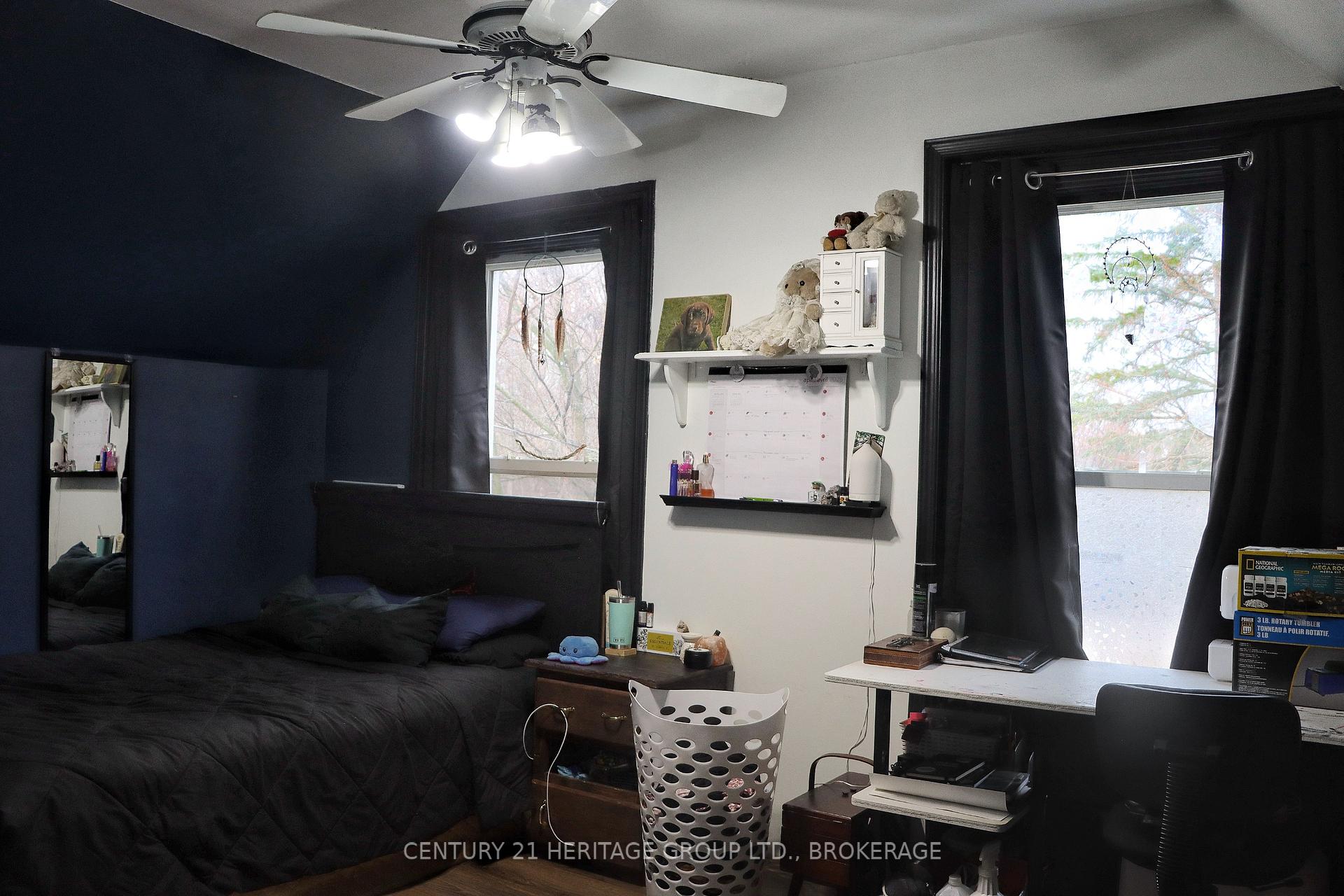 Photo 10 of 124 Centre Street, Deseronto, Deseronto (Town) — HOMEH
