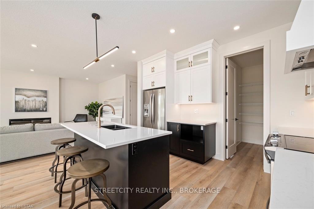 Photo 13 of 31 Lucas Road, St. Thomas — HOMEH