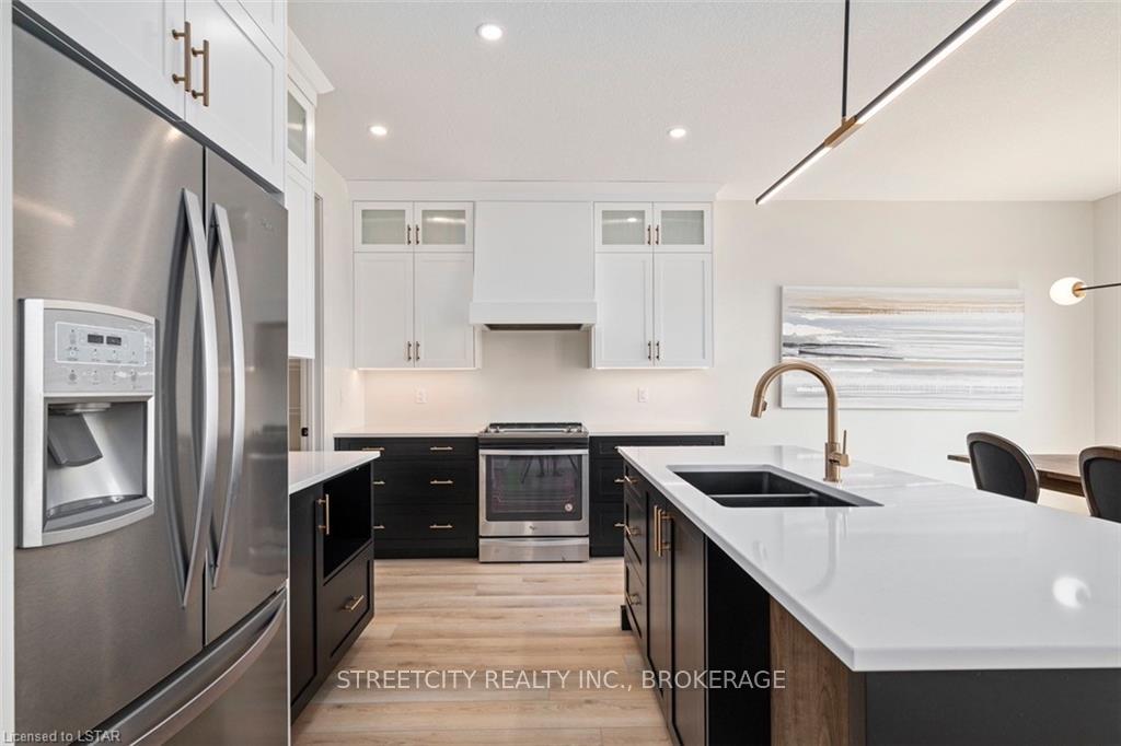 Photo 15 of 31 Lucas Road, St. Thomas — HOMEH