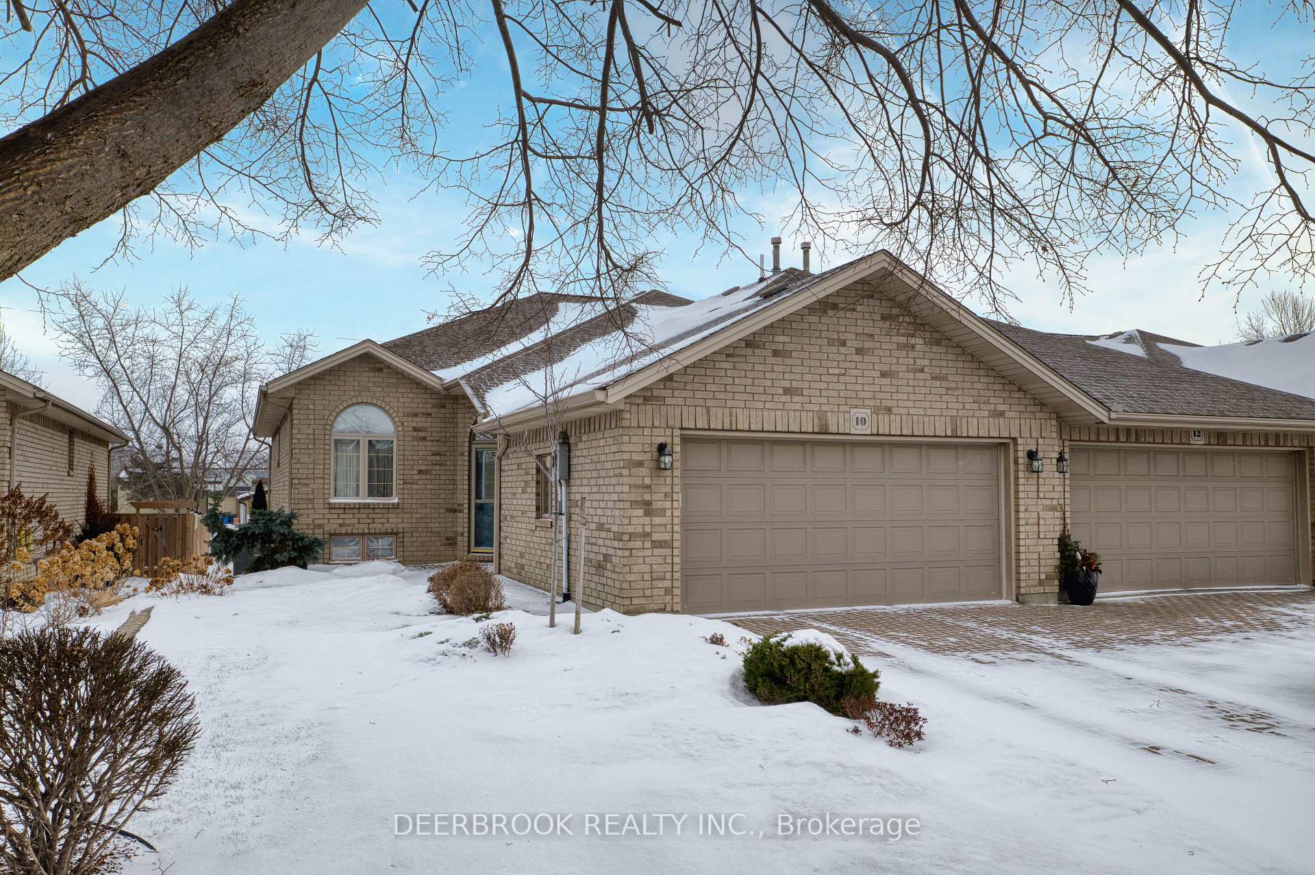 Photo 1 of 10 Queen's Hill Crescent, Leamington — HOMEH