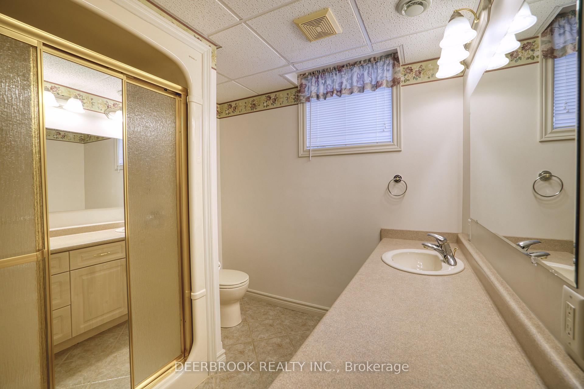 Photo 34 of 10 Queen's Hill Crescent, Leamington — HOMEH