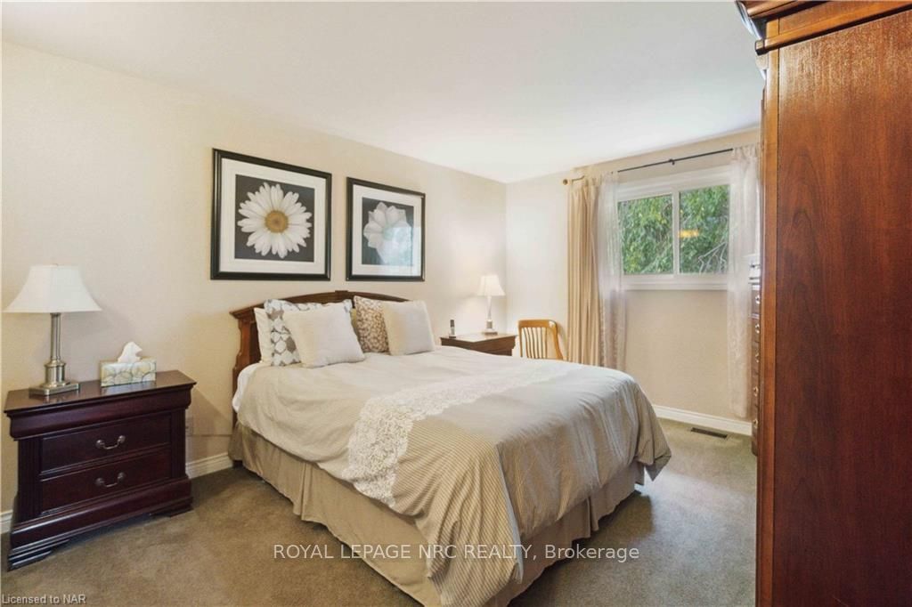 Photo 15 of 6 Viscount Place, St. Catharines, Lakeshore — HOMEH