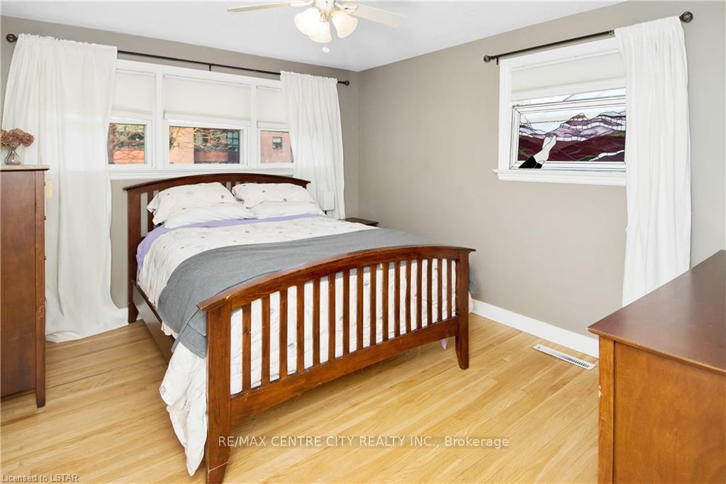 Photo 11 of 17 Hepburn Avenue, St. Thomas — HOMEH