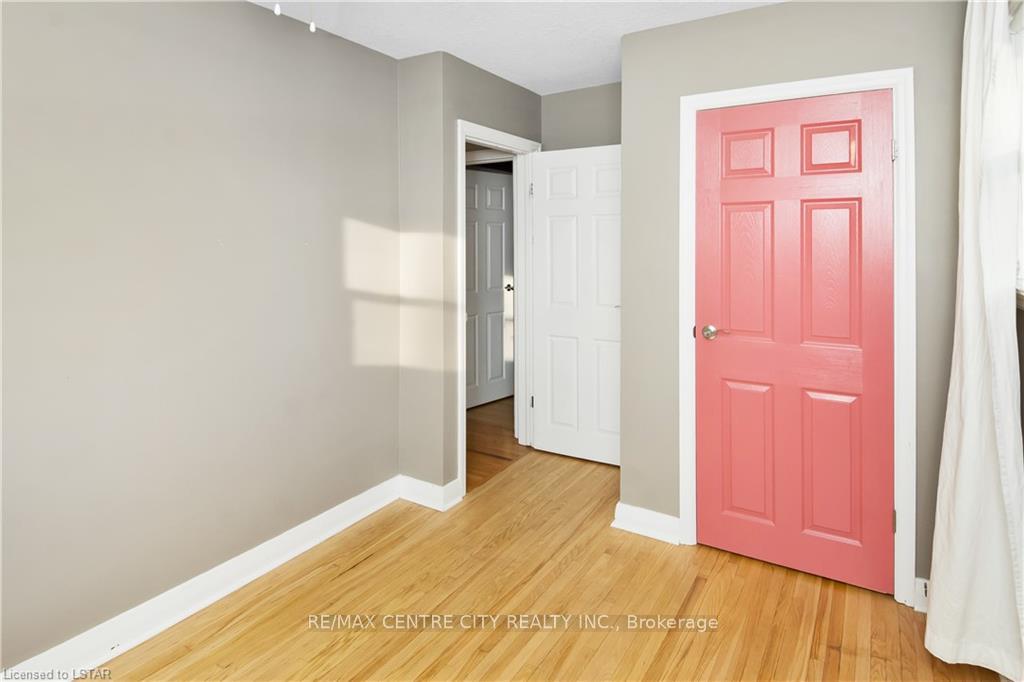 Photo 15 of 17 Hepburn Avenue, St. Thomas — HOMEH