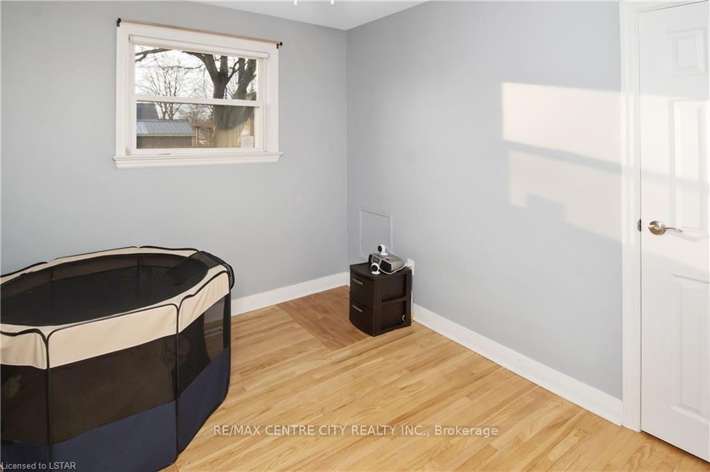 Photo 16 of 17 Hepburn Avenue, St. Thomas — HOMEH
