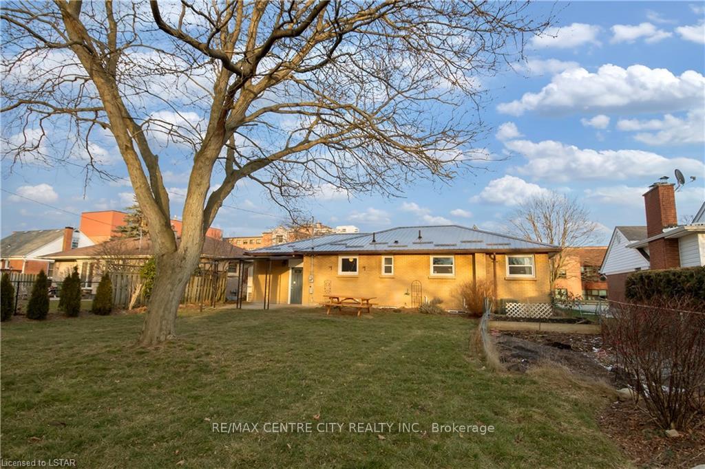 Photo 30 of 17 Hepburn Avenue, St. Thomas — HOMEH