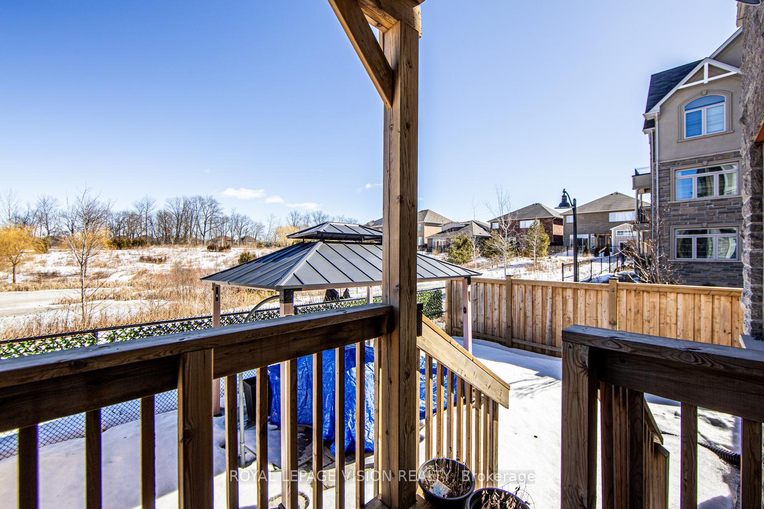 Photo 27 of 54 Borers Creek Circle, Hamilton, Waterdown — HOMEH