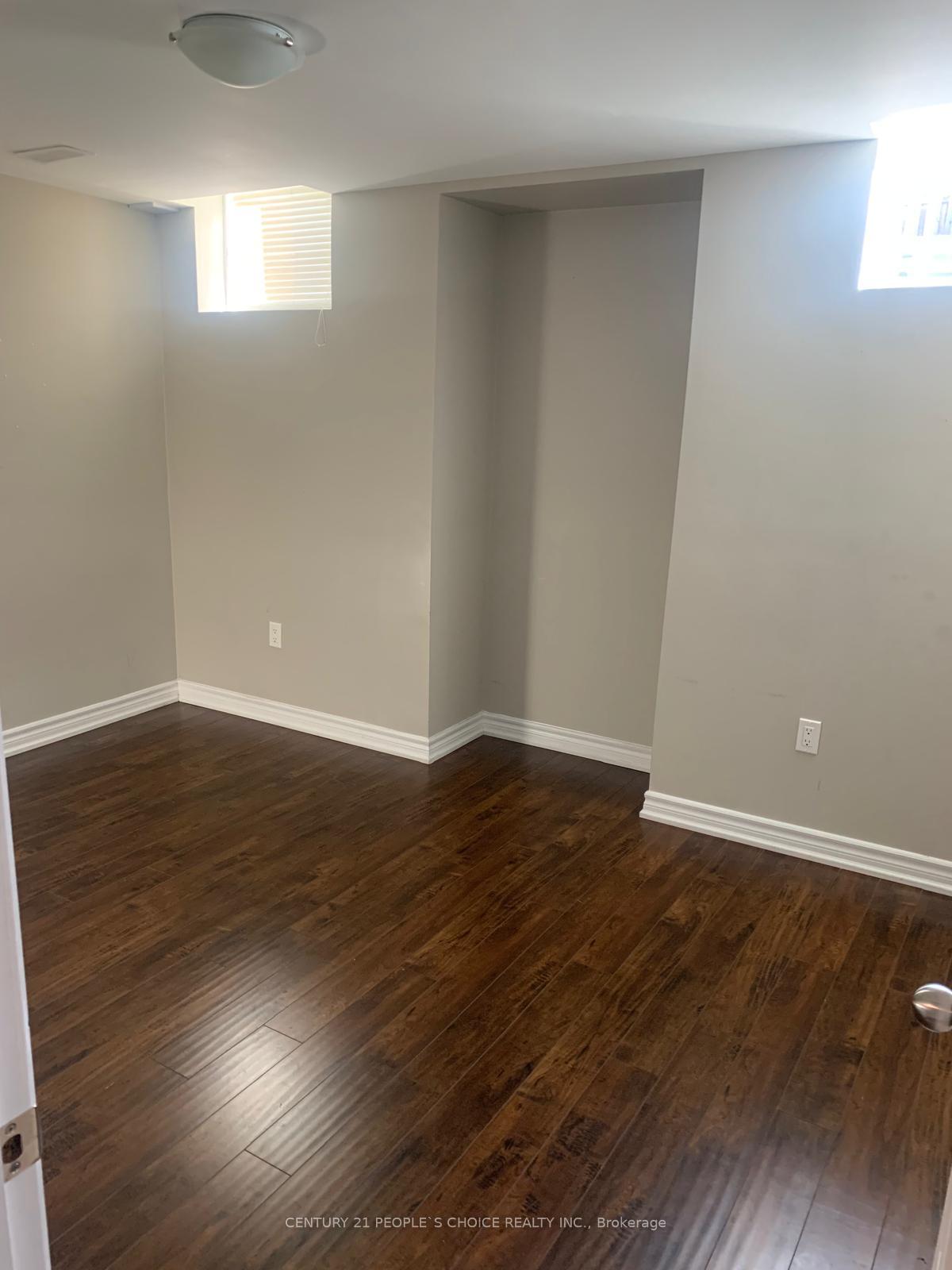 Photo 3 of Unit Bsmt, 74 Seascape Crescent, Brampton, Bram East — HOMEH