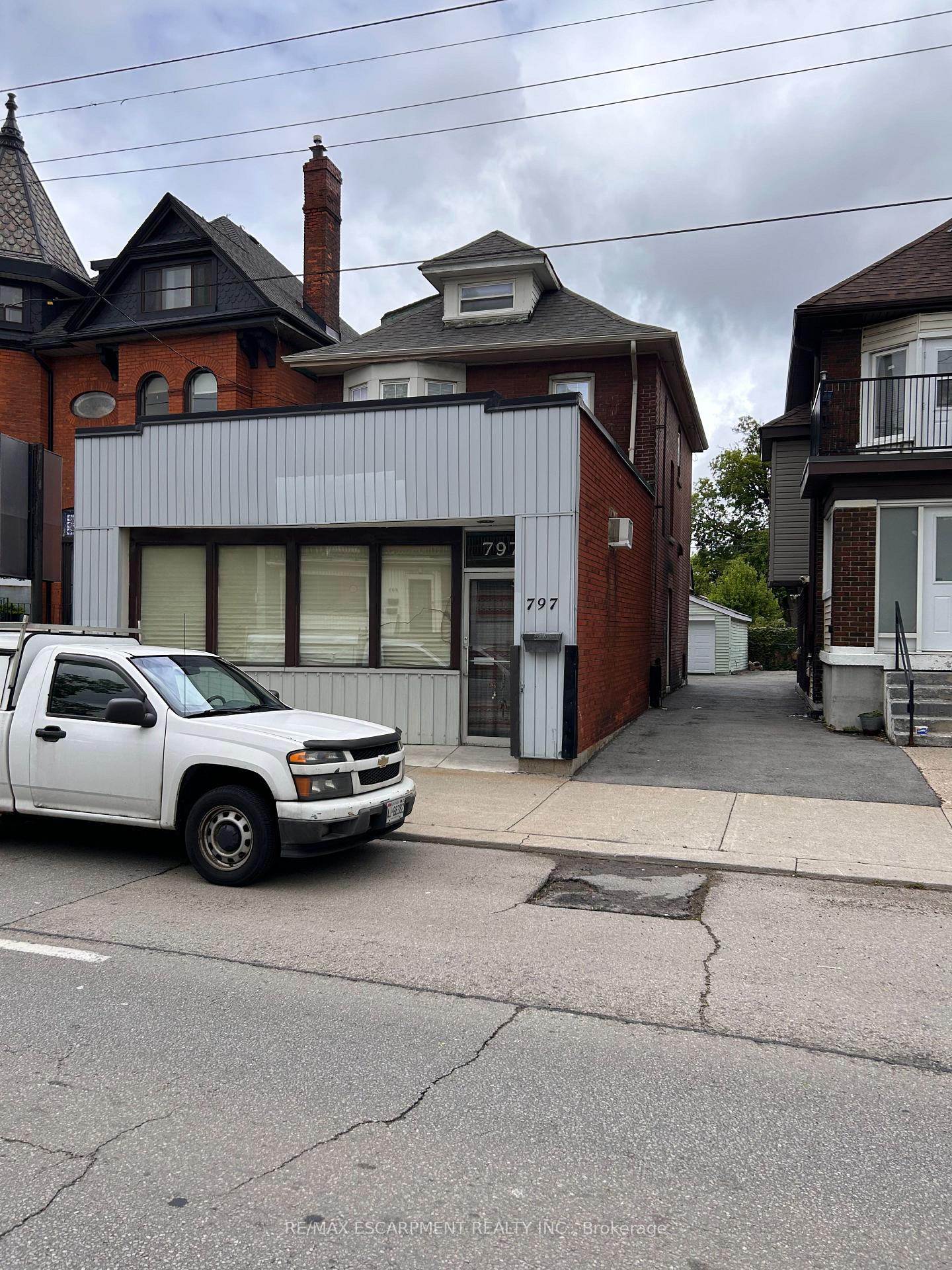 Photo 2 of 797 Main Street E, Hamilton, Gibson — HOMEH