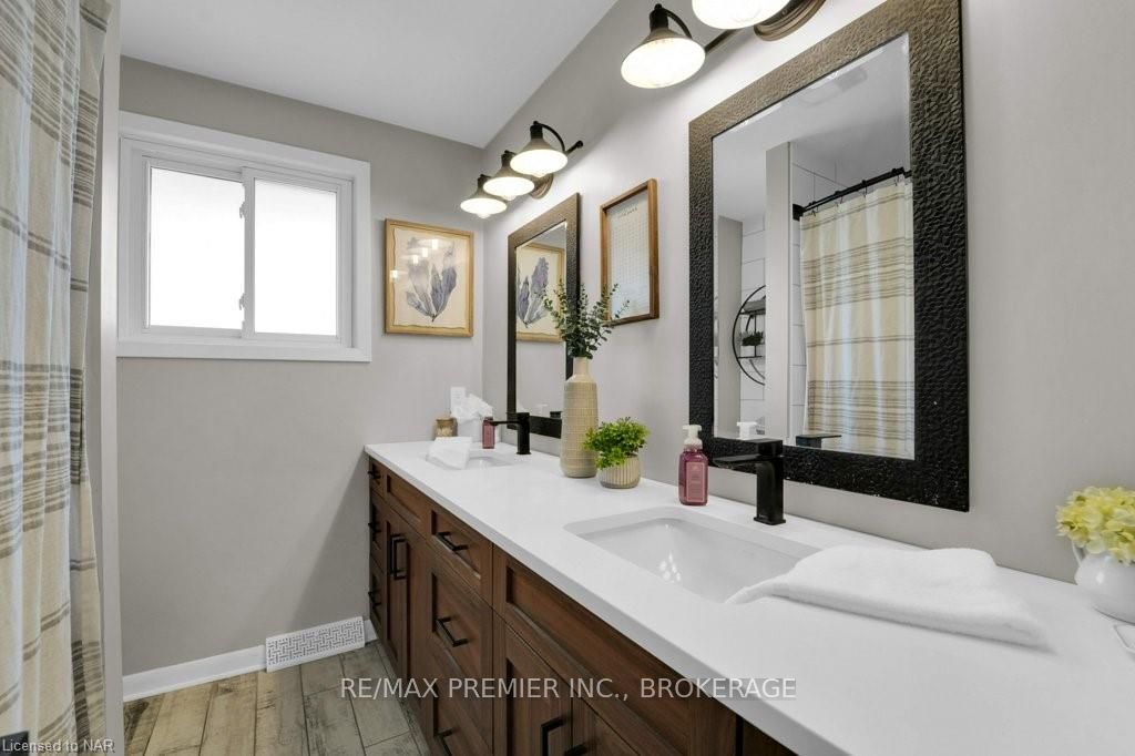 Photo 20 of 172 Parnell Road, St. Catharines, Vine/Linwell — HOMEH