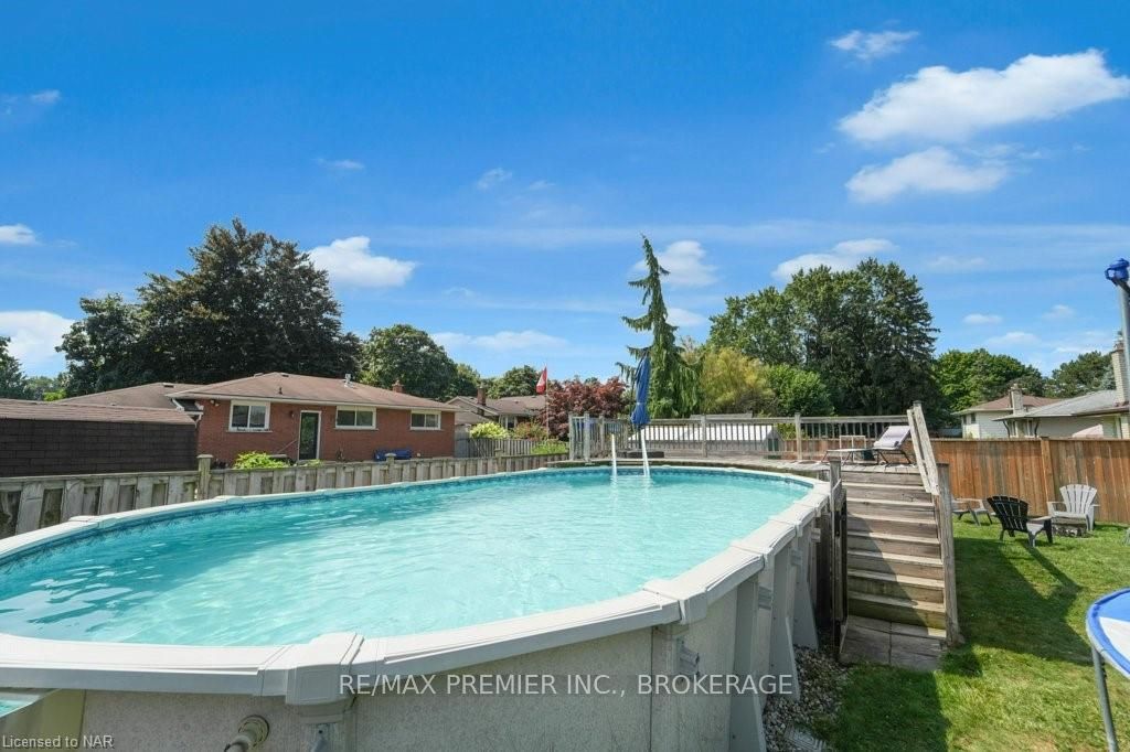 Photo 32 of 172 Parnell Road, St. Catharines, Vine/Linwell — HOMEH