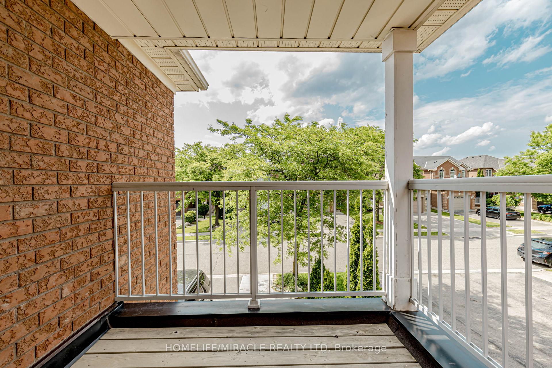 Photo 48 of 41 Sunny Glen Crescent, Brampton, Northwest Sandalwood Parkway — HOMEH