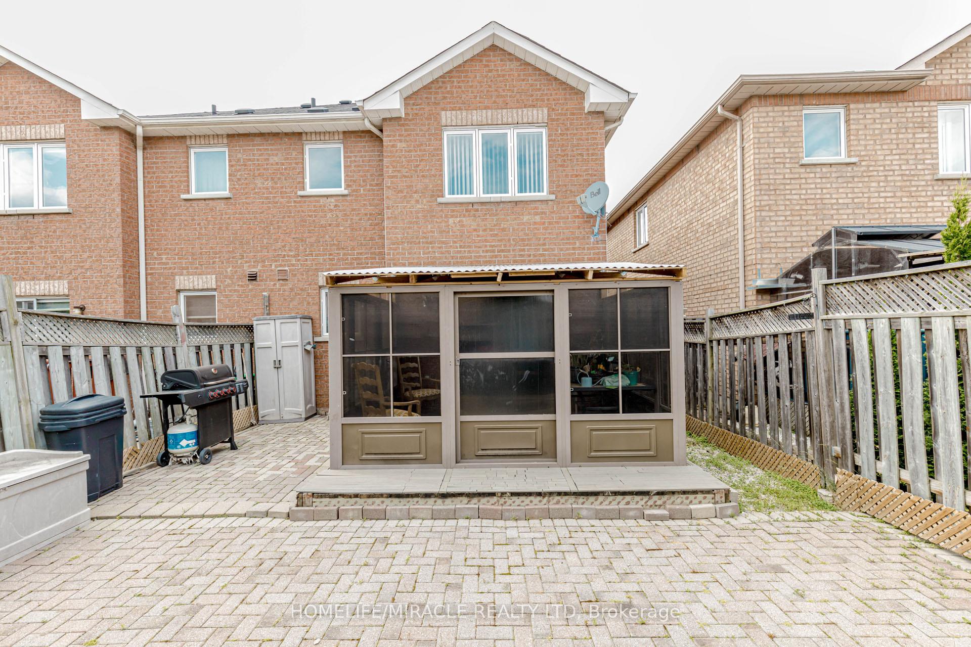 Photo 42 of 41 Sunny Glen Crescent, Brampton, Northwest Sandalwood Parkway — HOMEH