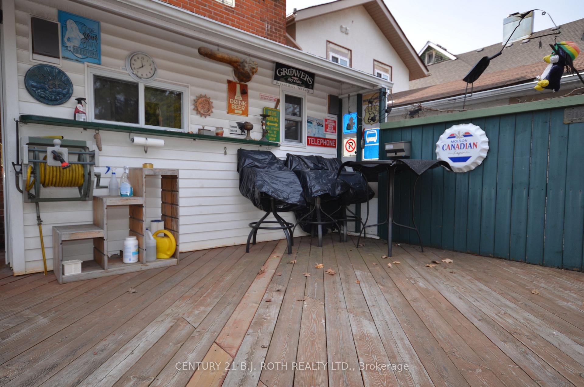 Photo 3 of 32 Mcdonald Street, Barrie, City Centre — HOMEH