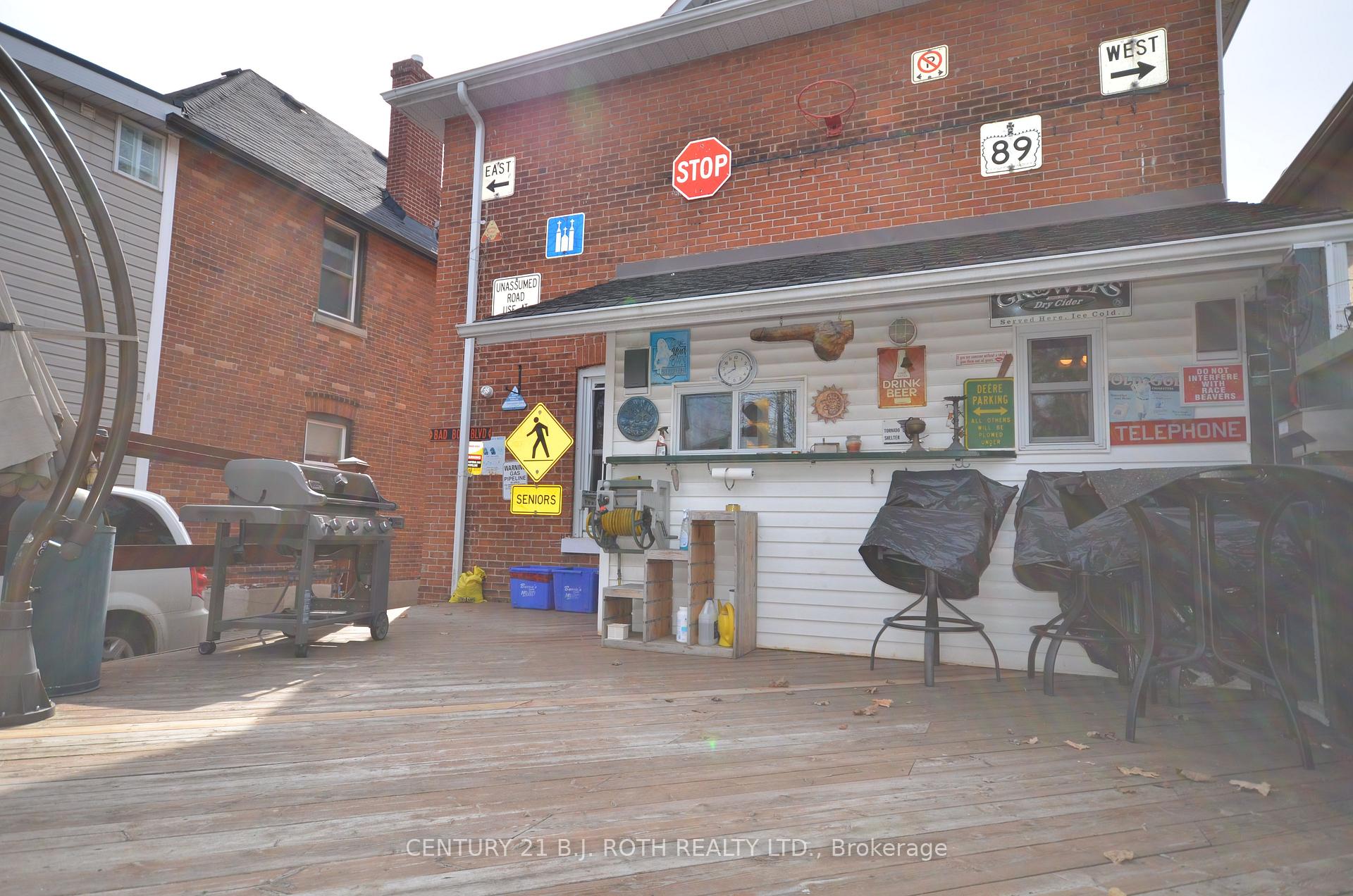 Photo 5 of 32 Mcdonald Street, Barrie, City Centre — HOMEH