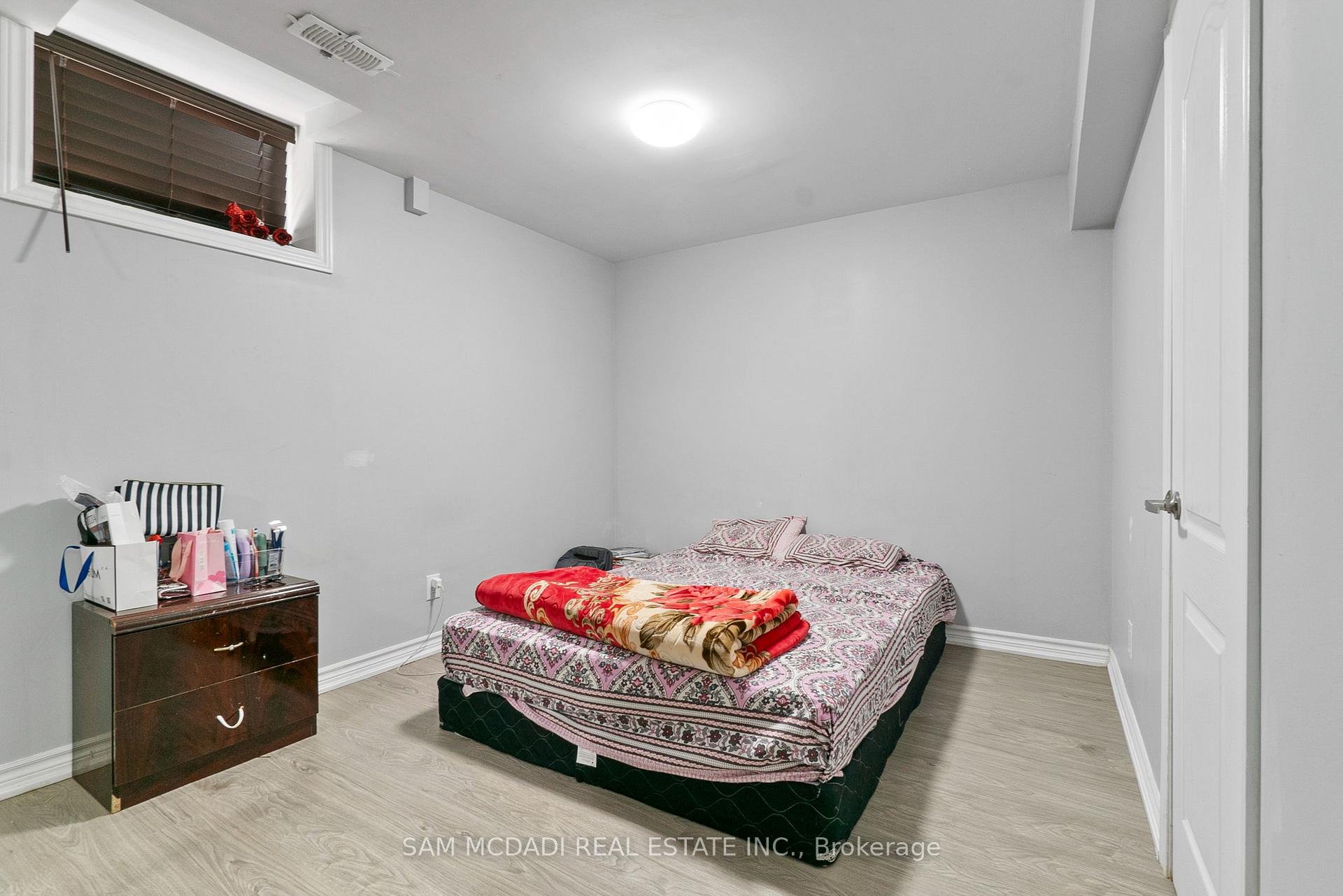 Photo 27 of 45 Cherrytree Drive, Brampton, Fletcher's Creek South — HOMEH