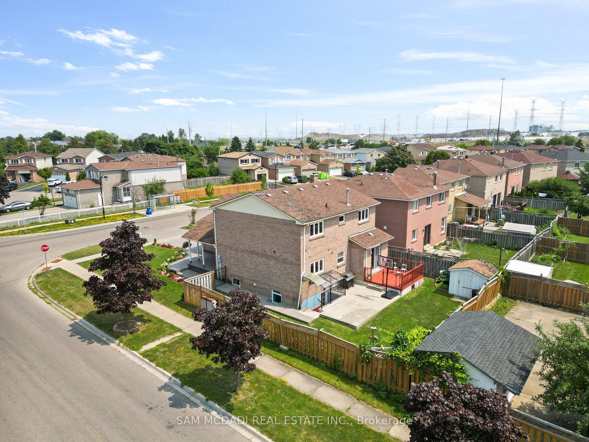 Photo 36 of 45 Cherrytree Drive, Brampton, Fletcher's Creek South — HOMEH