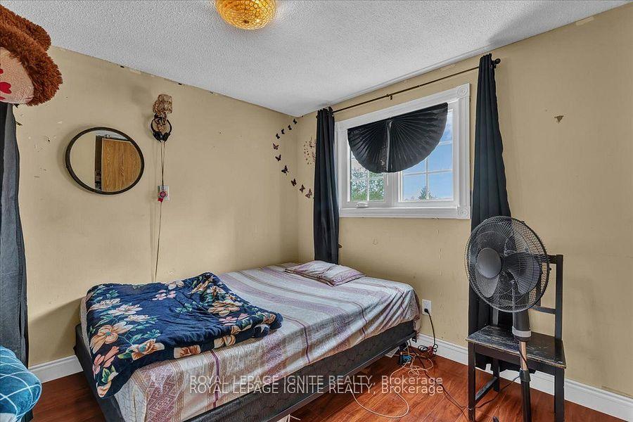 Photo 11 of 98 Sheldrake Court, Brampton, Brampton South — HOMEH
