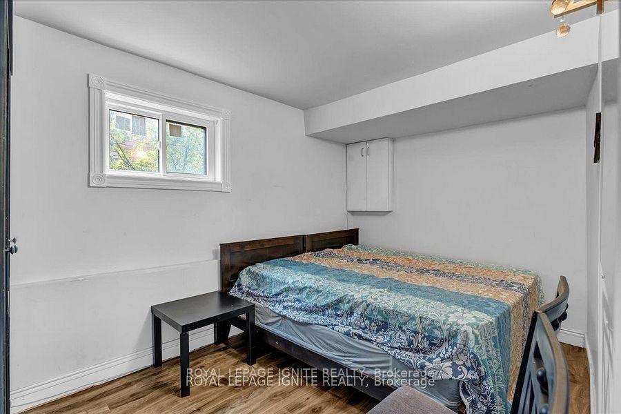 Photo 6 of 98 Sheldrake Court, Brampton, Brampton South — HOMEH
