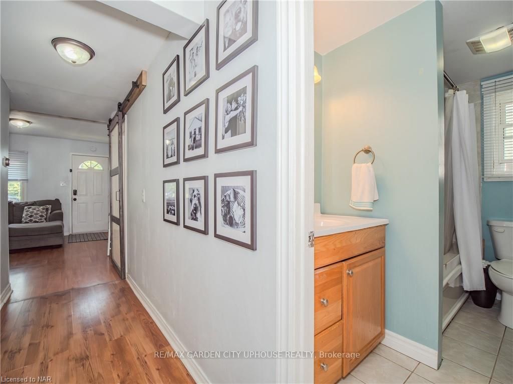Photo 8 of 70 Chetwood Street, St. Catharines, Western Hill — HOMEH