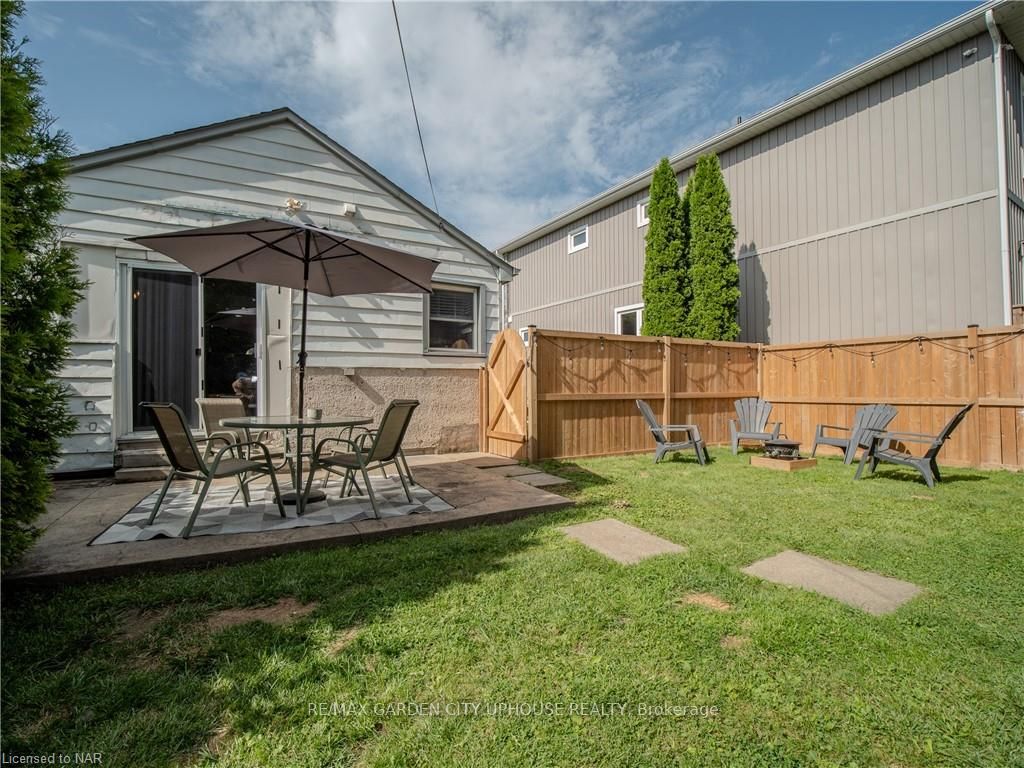 Photo 15 of 70 Chetwood Street, St. Catharines, Western Hill — HOMEH