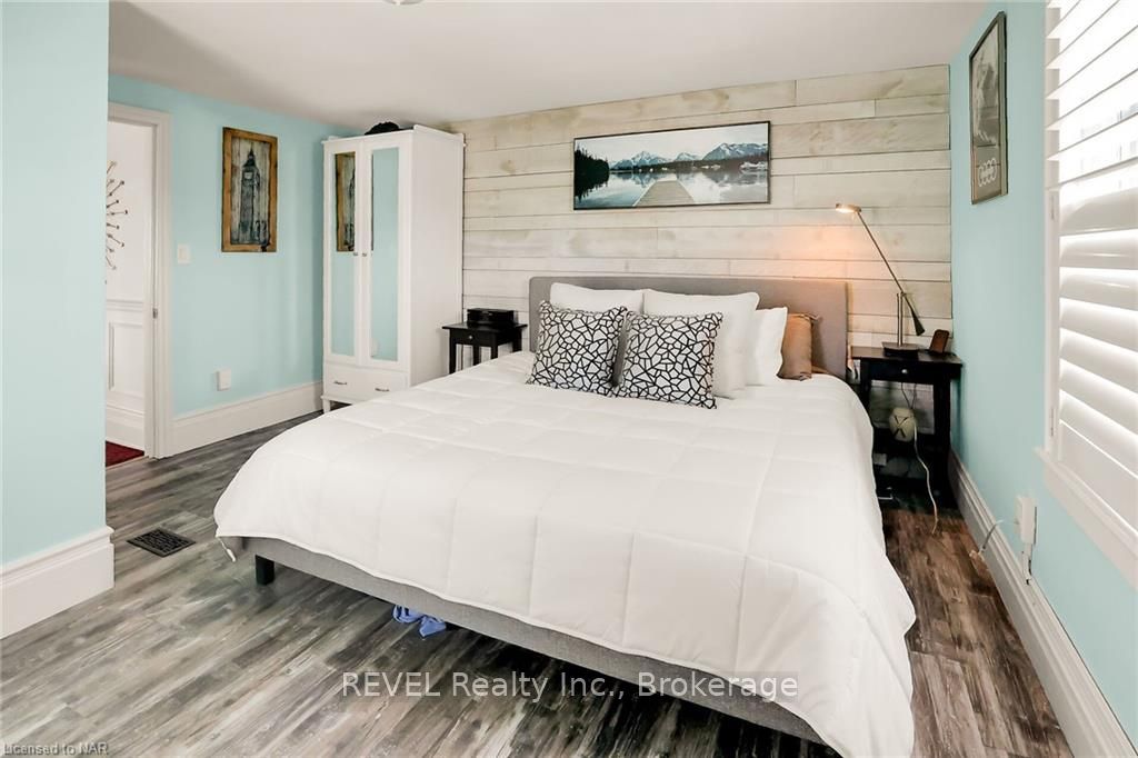 Photo 21 of 101 Main Street, St. Catharines, Port Dalhousie — HOMEH