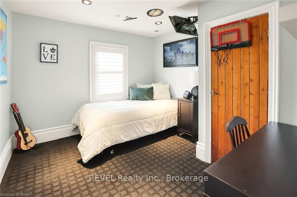 Photo 36 of 101 Main Street, St. Catharines, Port Dalhousie — HOMEH