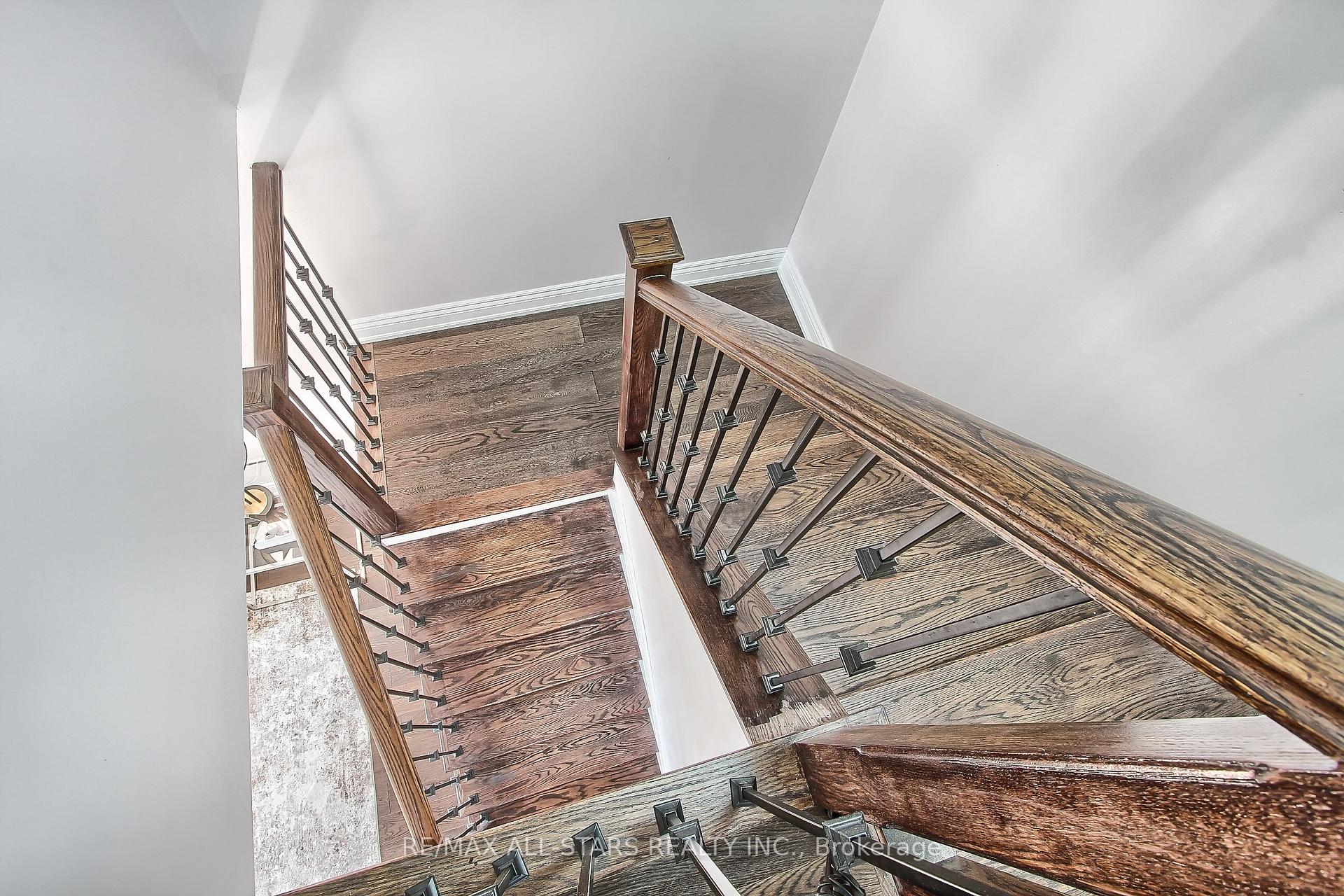 Photo 42 of 48 Archdekin Drive, Brampton, Madoc — HOMEH
