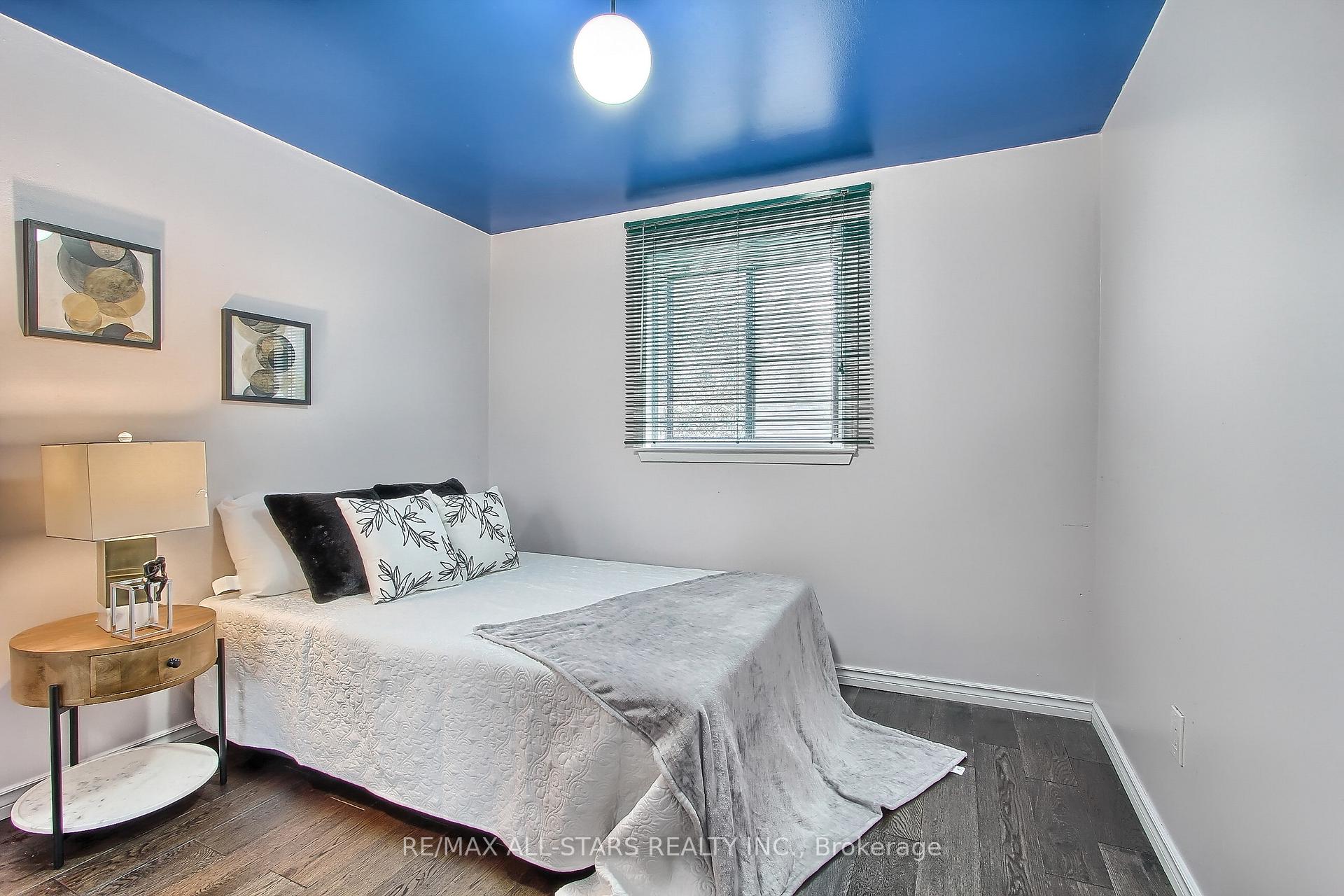Photo 14 of 48 Archdekin Drive, Brampton, Madoc — HOMEH