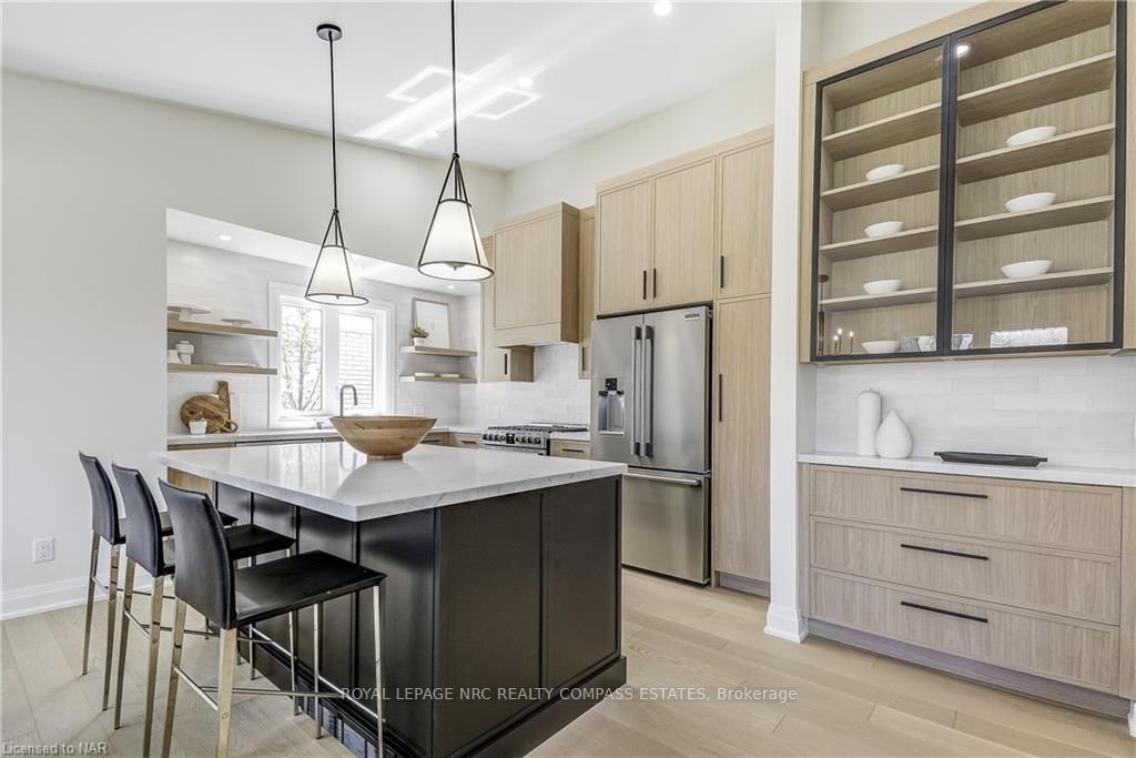 Photo 12 of 262 Riverview Boulevard, St. Catharines, Glendale/Glenridge — HOMEH