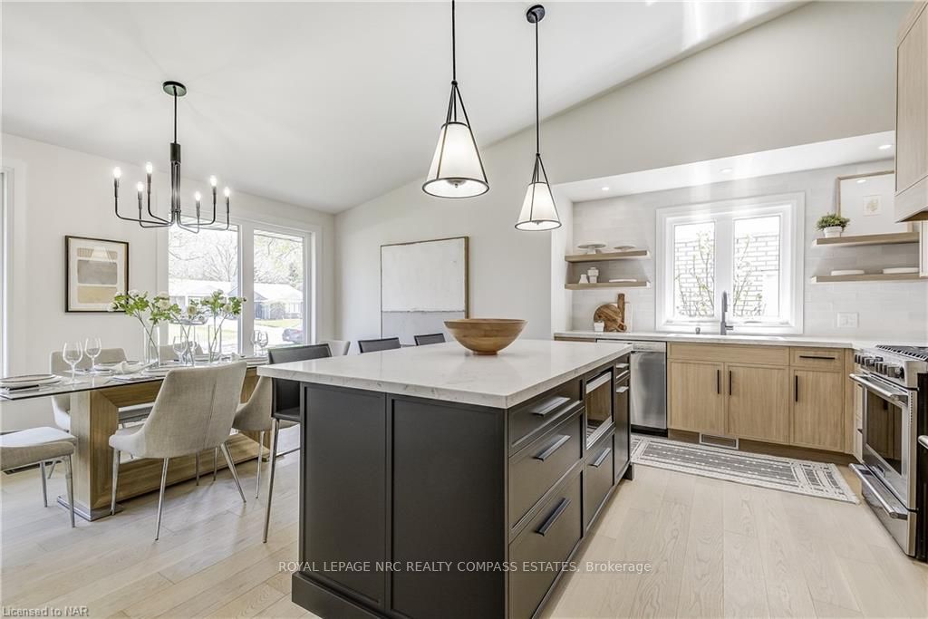 Photo 13 of 262 Riverview Boulevard, St. Catharines, Glendale/Glenridge — HOMEH