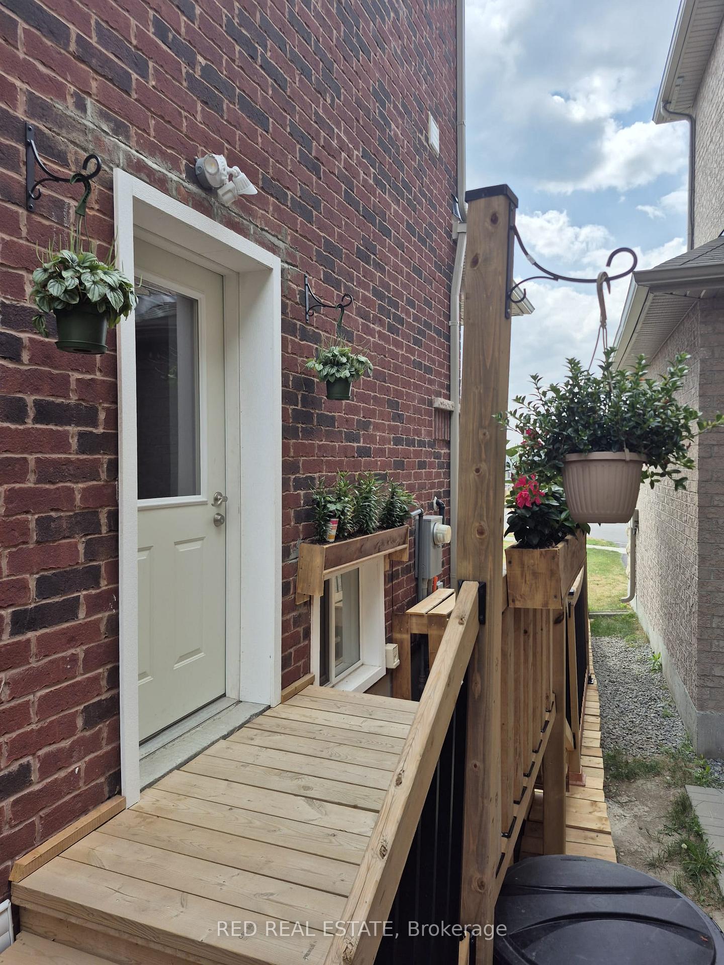 Photo 1 of Unit LL, 127 Muirfield Drive, Barrie, Ardagh — HOMEH