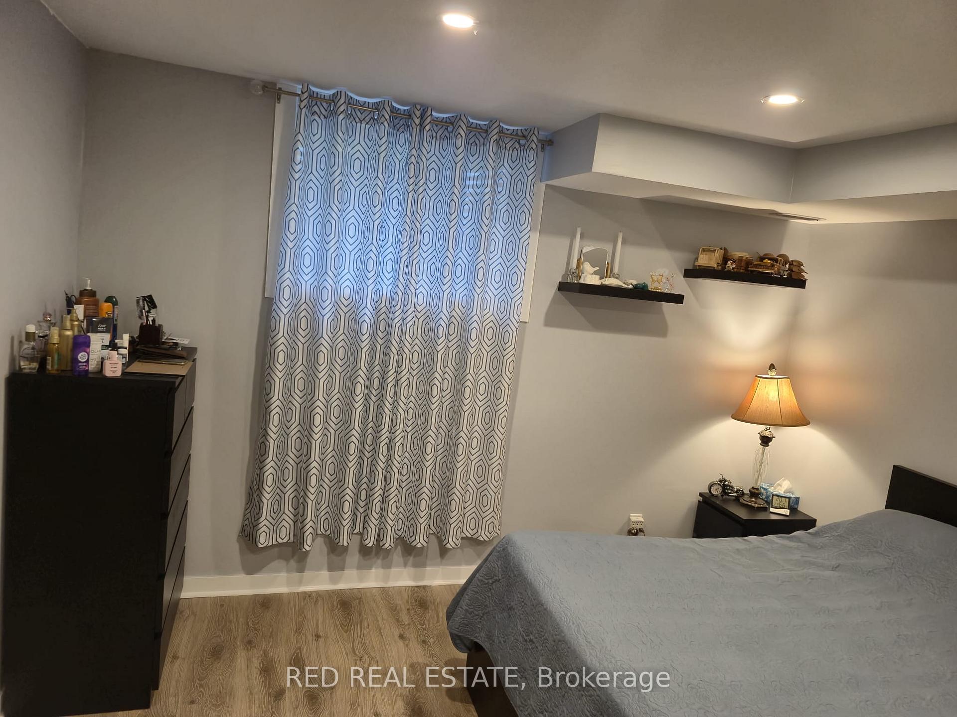 Photo 13 of Unit LL, 127 Muirfield Drive, Barrie, Ardagh — HOMEH