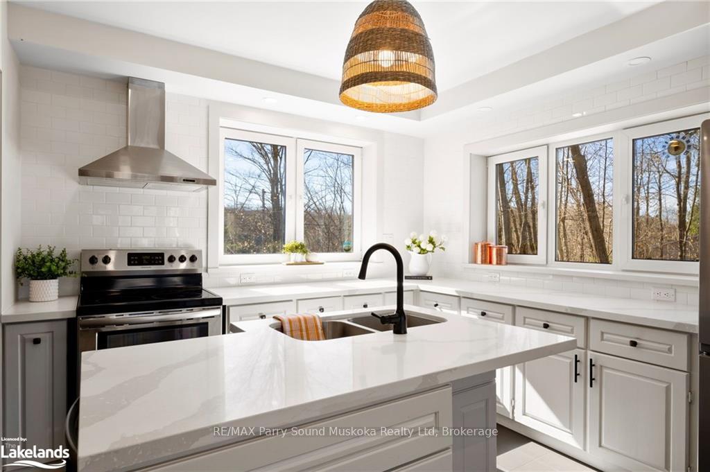 Photo 9 of 68 Pinewood Road, McDougall — HOMEH