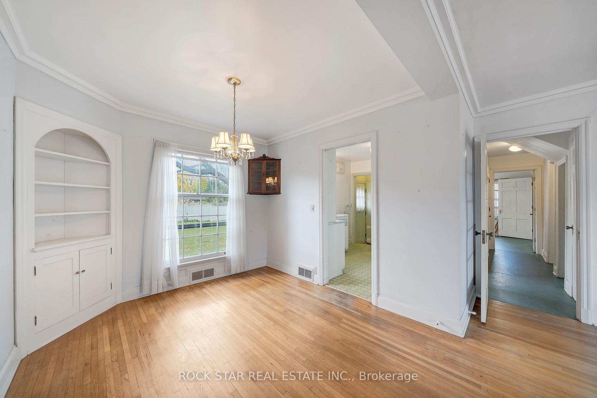 Photo 1 of 80 South Drive, St. Catharines, Old Glenridge — HOMEH