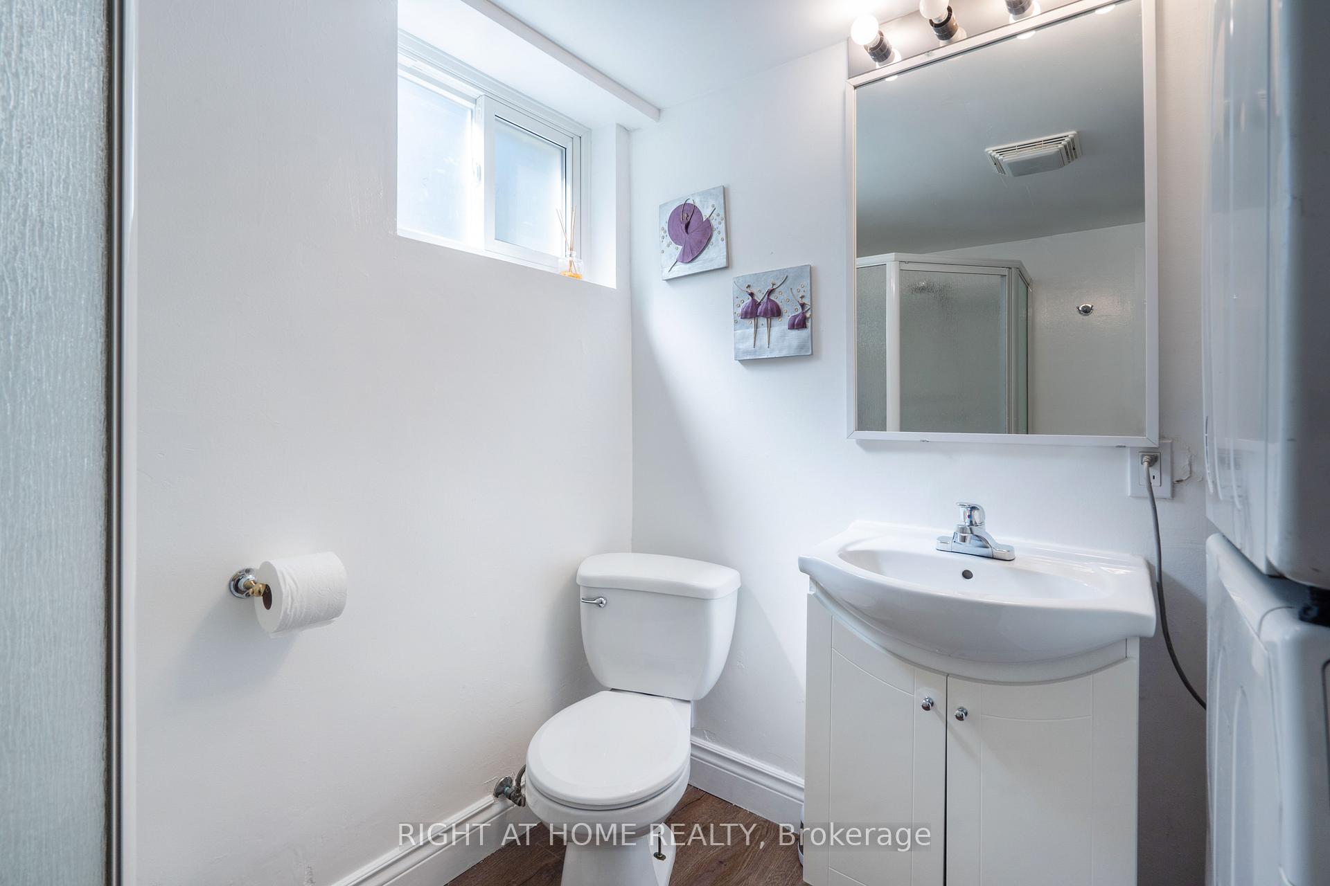 Photo 8 of 470 John Frederick Drive, Hamilton, Meadowlands — HOMEH