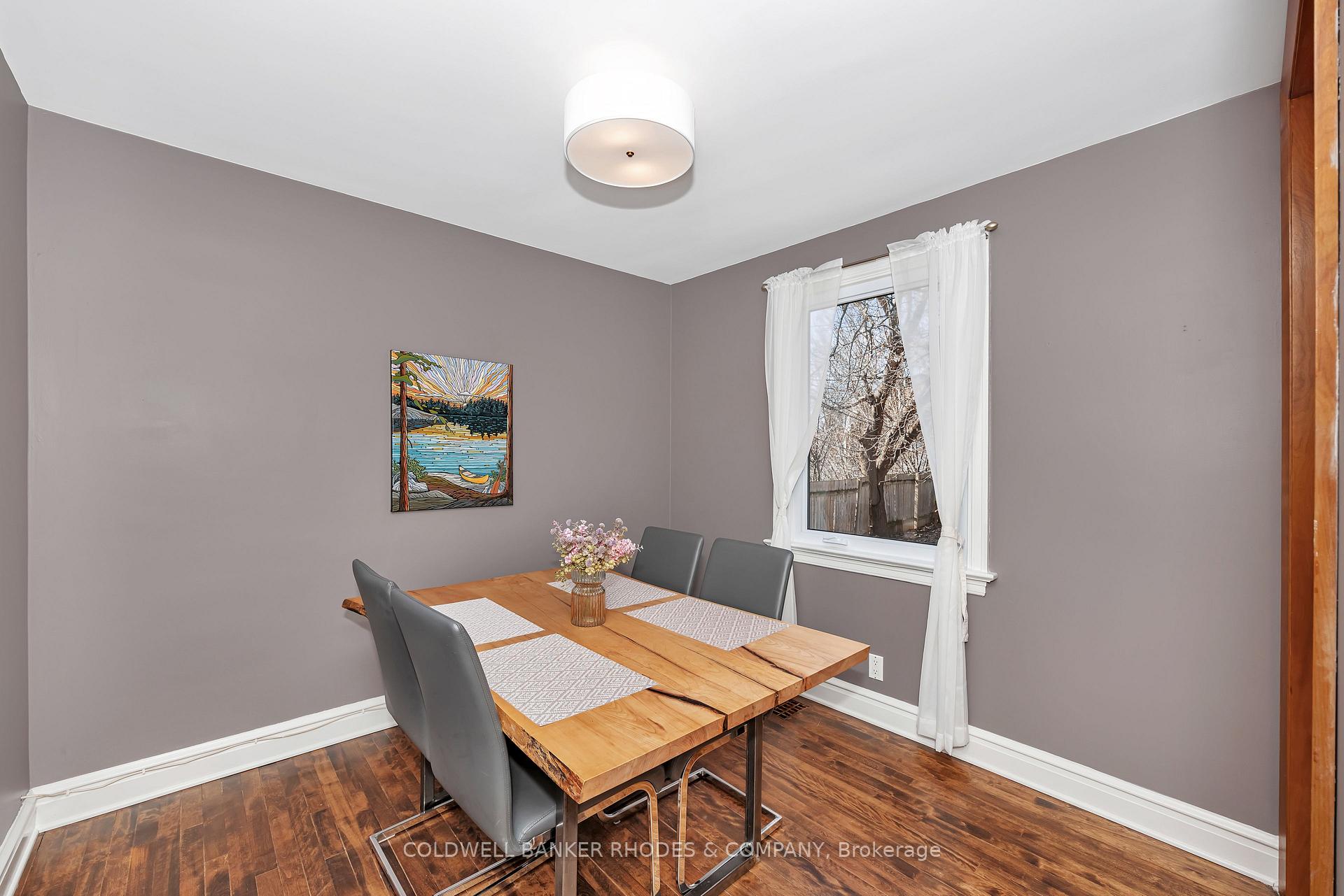 Photo 12 of 704 Roosevelt Avenue, Ottawa, Laurentianview — HOMEH