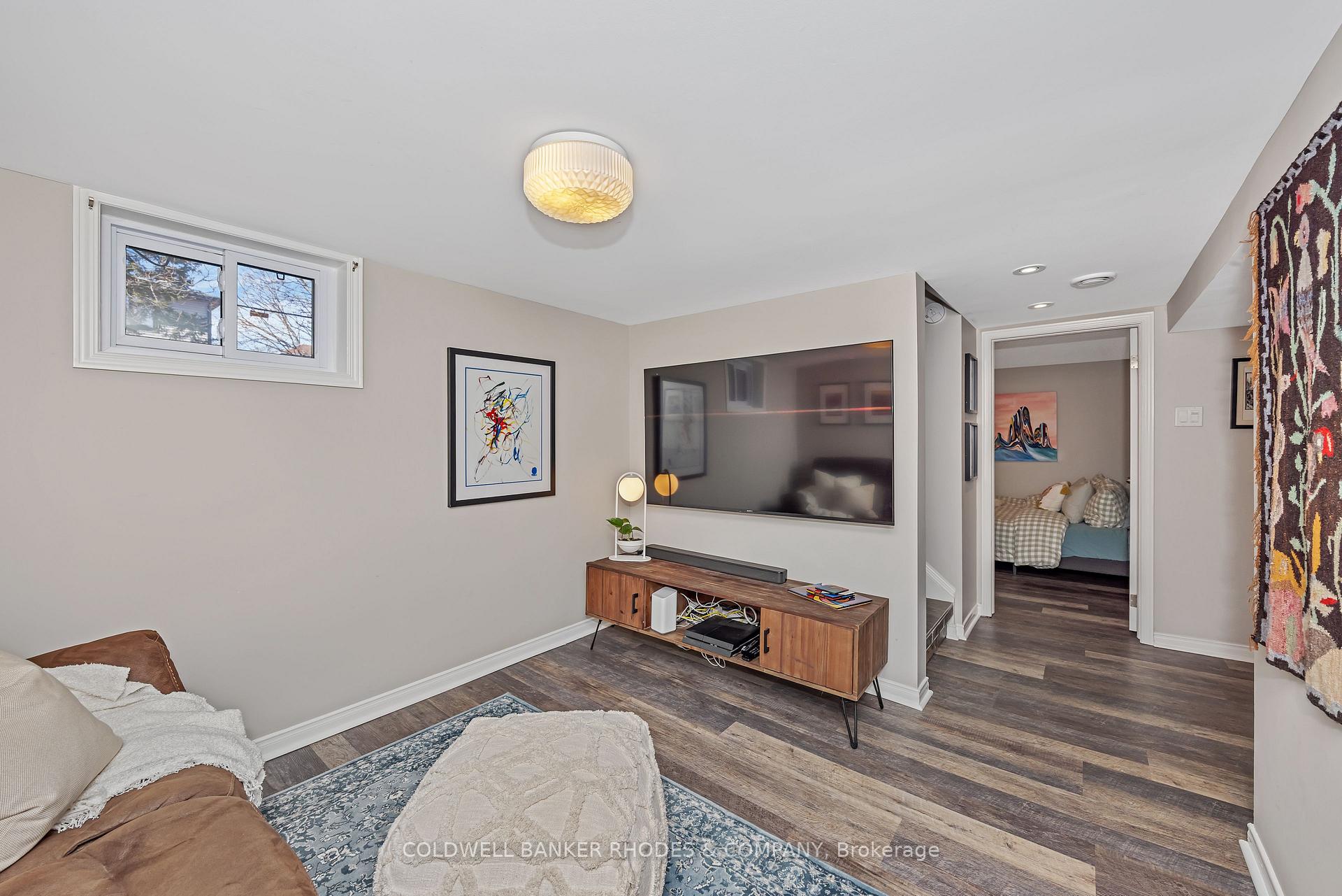 Photo 26 of 704 Roosevelt Avenue, Ottawa, Laurentianview — HOMEH