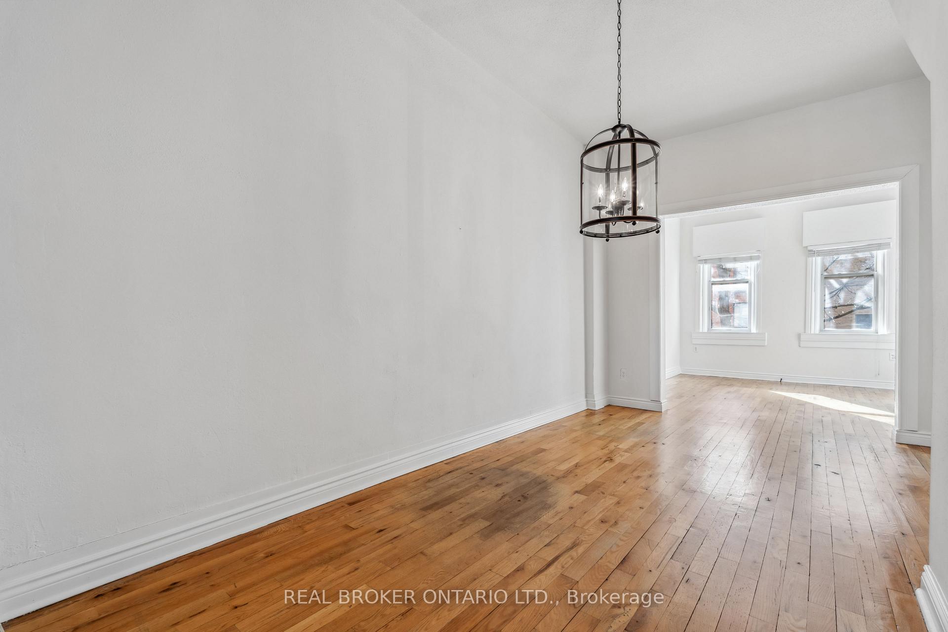 Photo 4 of 197 King Street E, Hamilton, Beasley — HOMEH