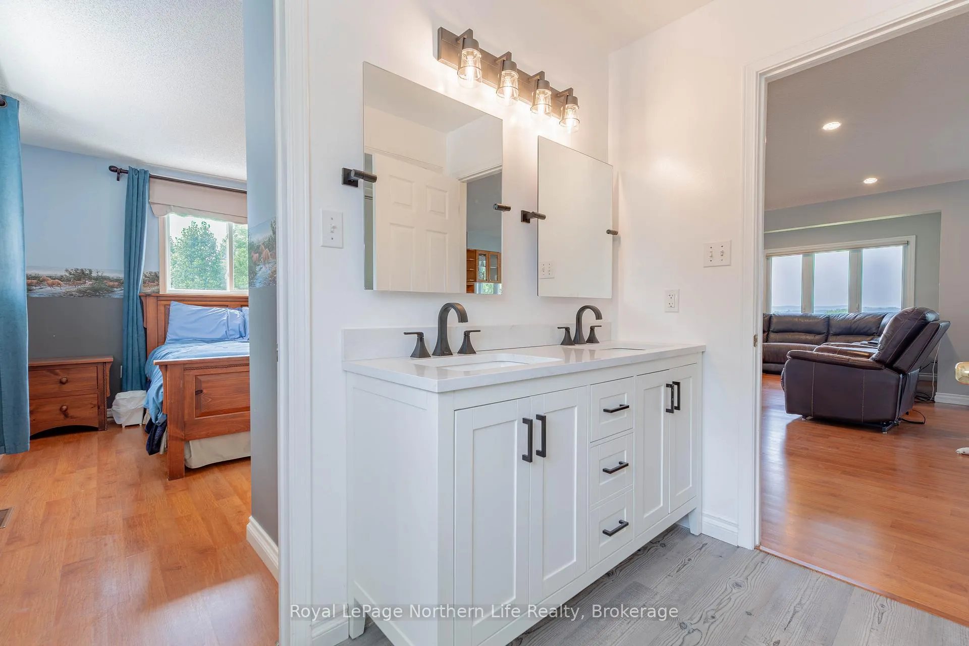 Photo 23 of 13 Sunnyside Road, Bonfield — HOMEH