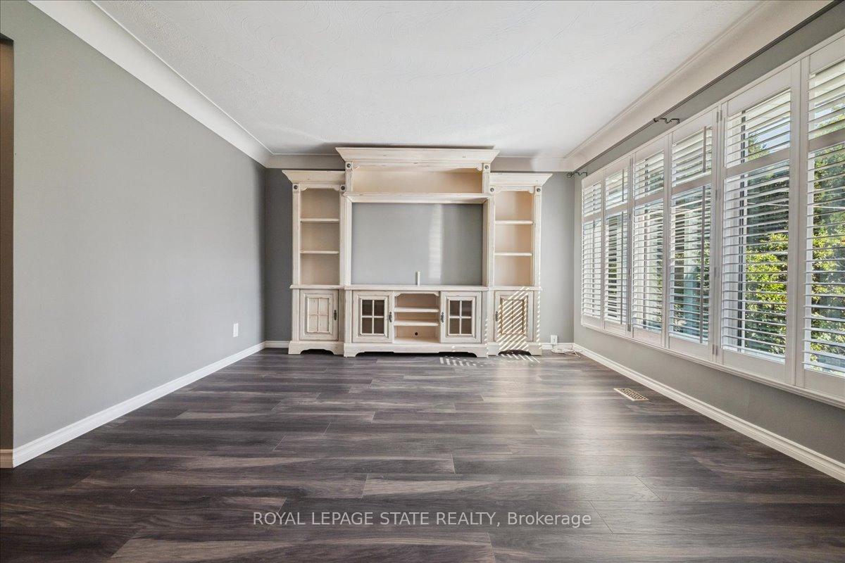 Photo 16 of 15 Purdy Crescent, Hamilton, Greeningdon — HOMEH