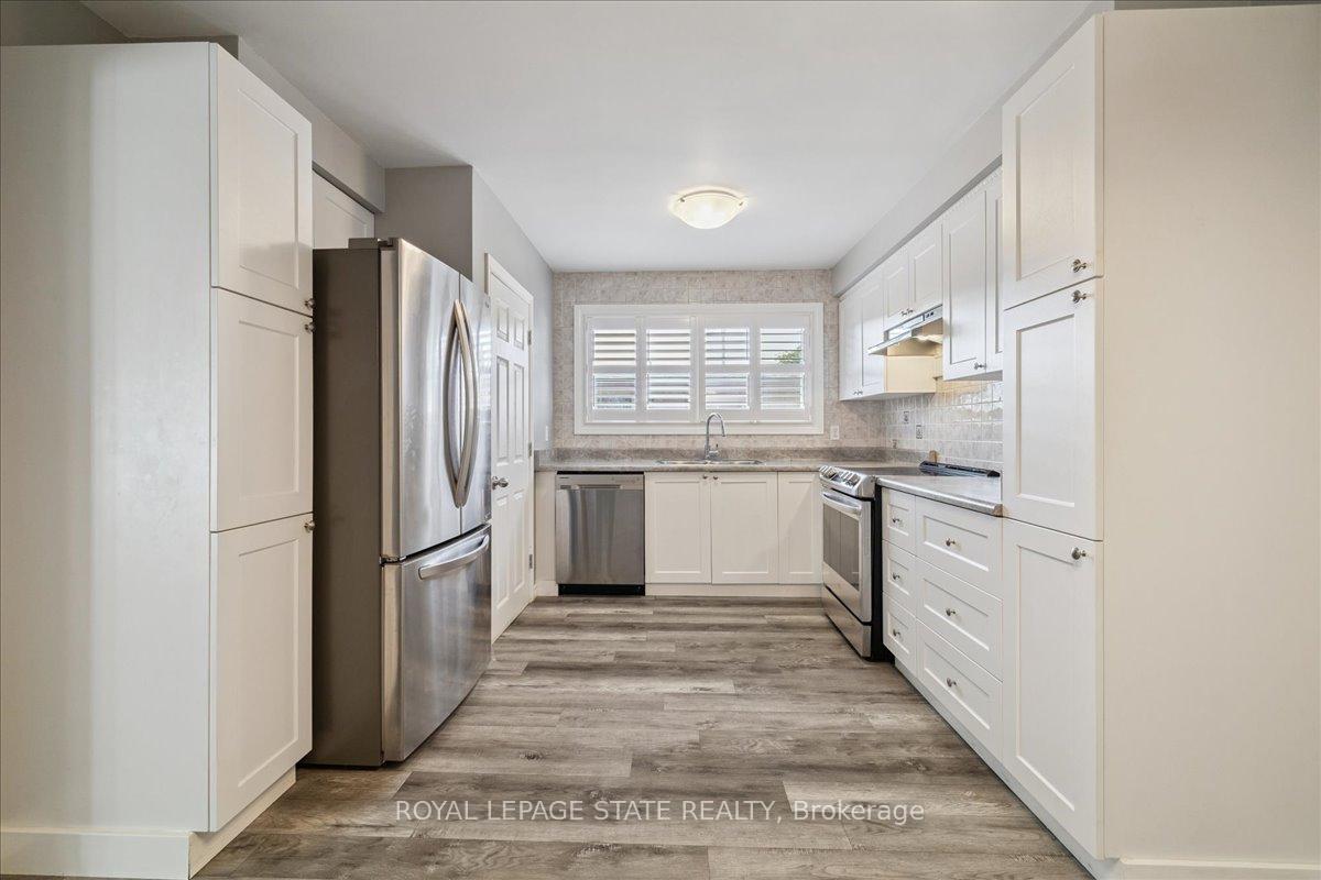 Photo 20 of 15 Purdy Crescent, Hamilton, Greeningdon — HOMEH