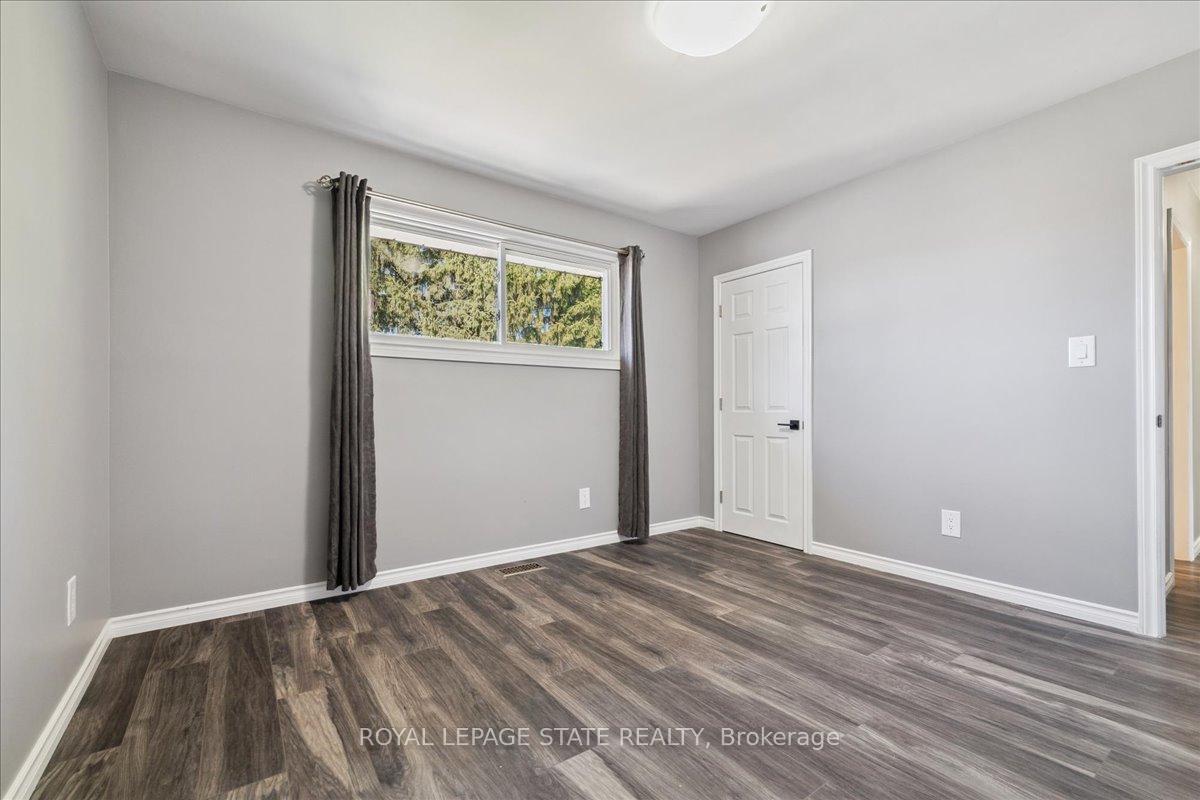 Photo 24 of 15 Purdy Crescent, Hamilton, Greeningdon — HOMEH