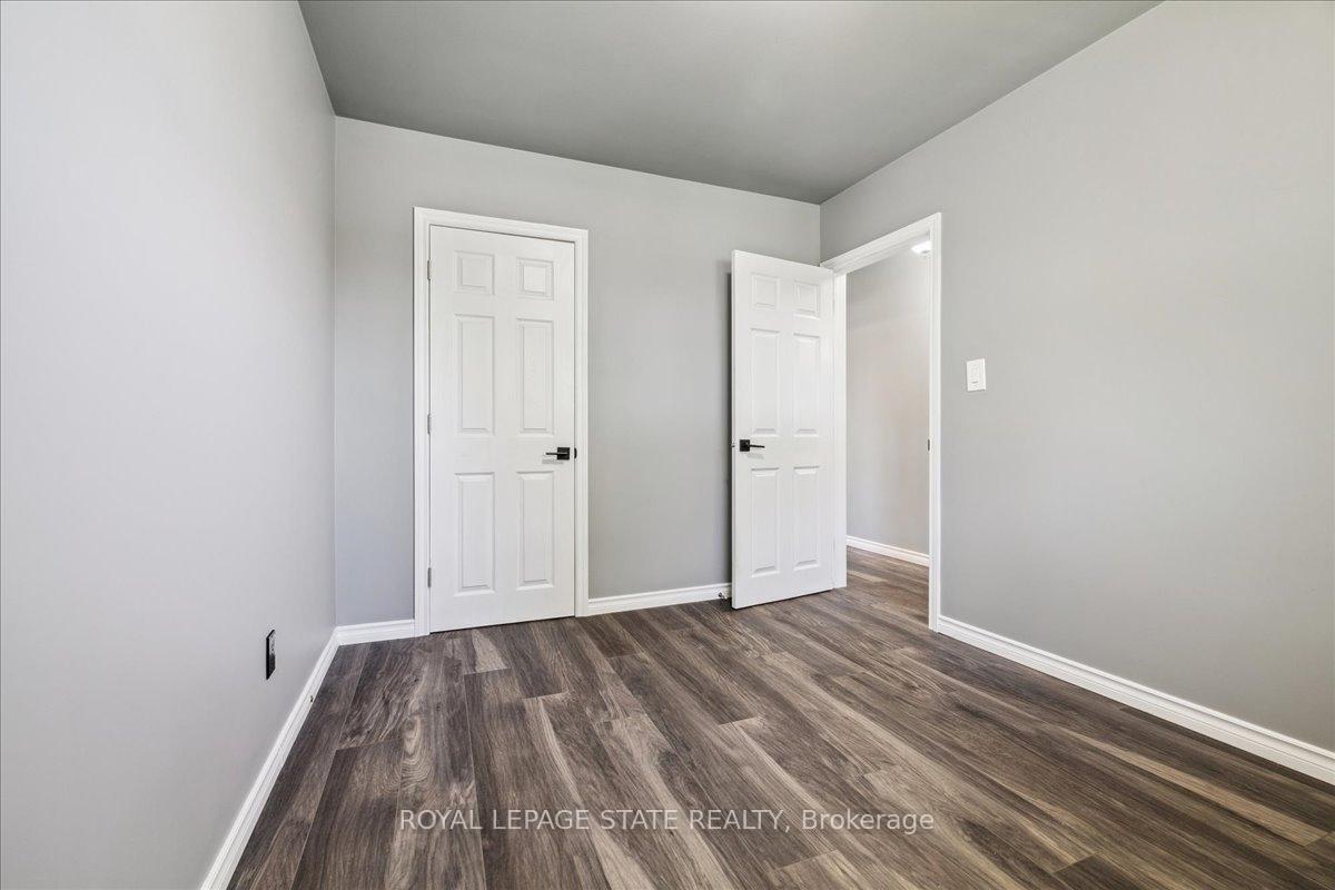 Photo 27 of 15 Purdy Crescent, Hamilton, Greeningdon — HOMEH