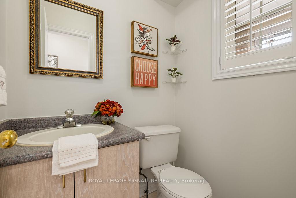 Photo 5 of 20 Tessler Crescent, Brampton, Brampton West — HOMEH