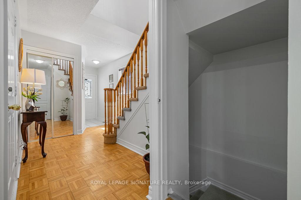 Photo 11 of 20 Tessler Crescent, Brampton, Brampton West — HOMEH