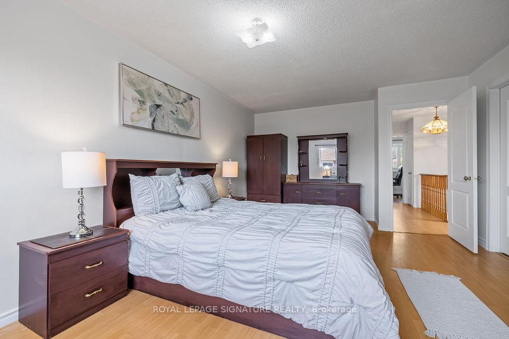 Photo 23 of 20 Tessler Crescent, Brampton, Brampton West — HOMEH