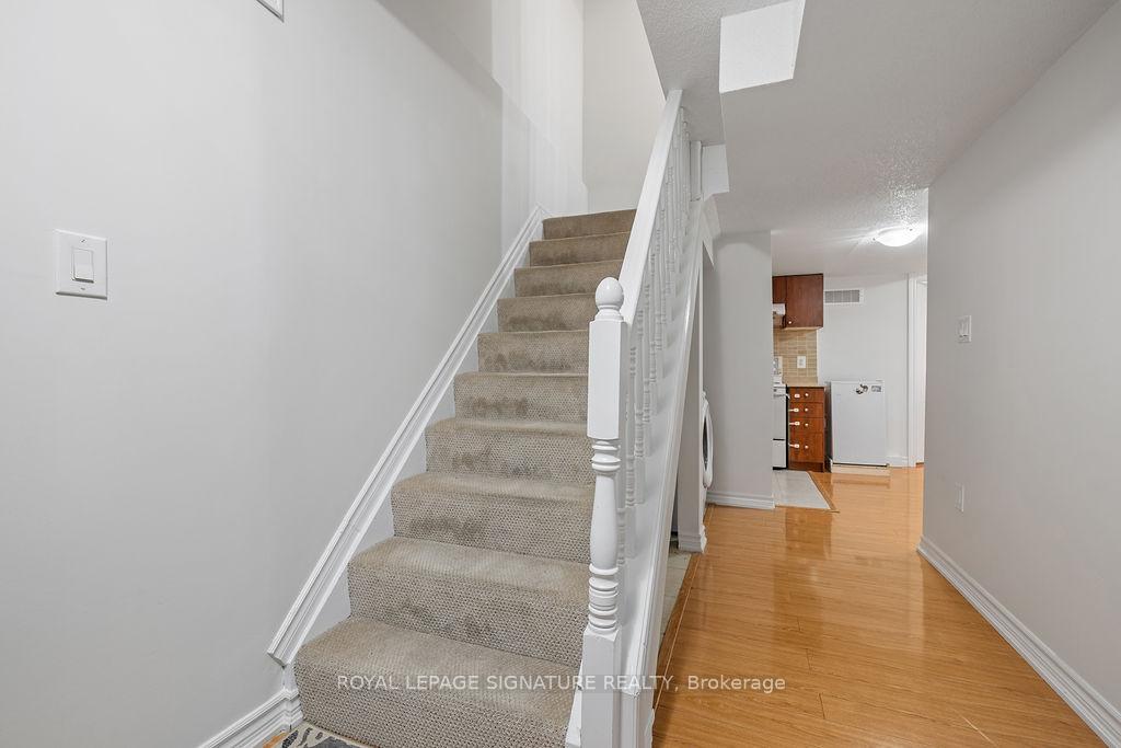 Photo 25 of 20 Tessler Crescent, Brampton, Brampton West — HOMEH
