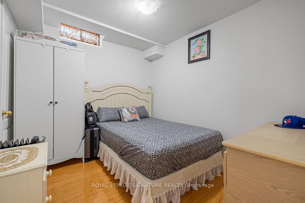 Photo 33 of 20 Tessler Crescent, Brampton, Brampton West — HOMEH