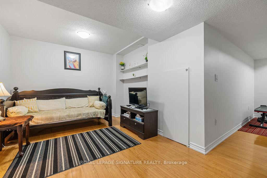 Photo 35 of 20 Tessler Crescent, Brampton, Brampton West — HOMEH